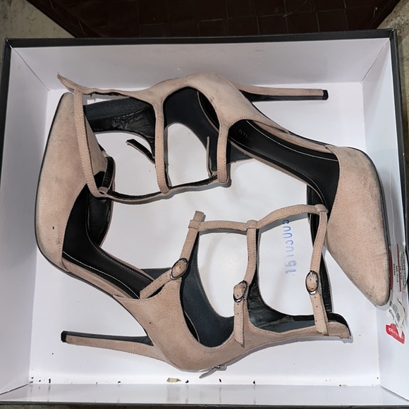 Kendall and Kylie Nude Heels, Women’s size 9, - Picture 2 of 3